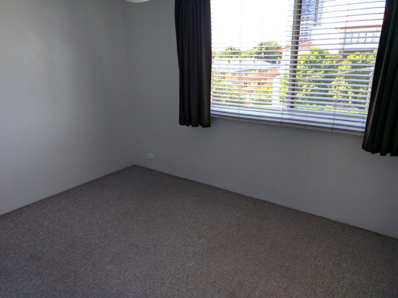 8/45 Railway Street, Southport QLD 4215