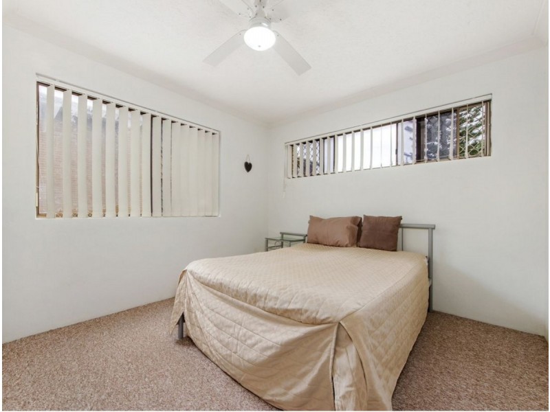 2/7 Lather Street, Southport QLD 4215