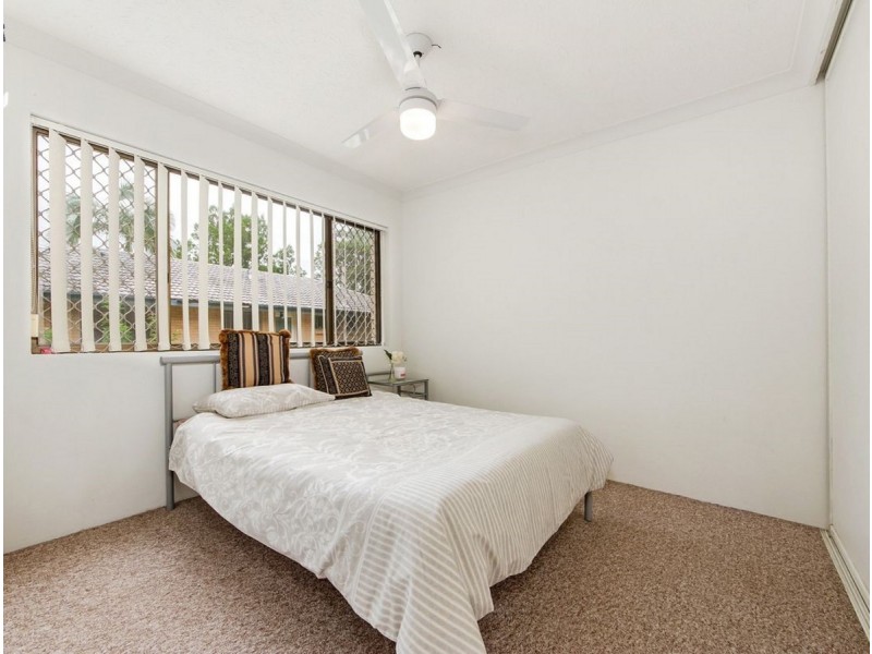 2/7 Lather Street, Southport QLD 4215