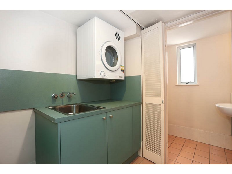 3/14 Lawson Street, Southport QLD 4215