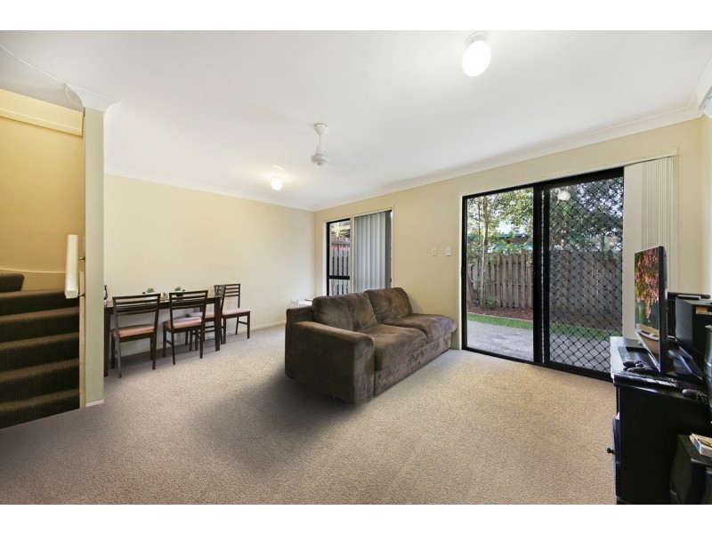 10/119 Pohlman Street, Southport QLD 4215