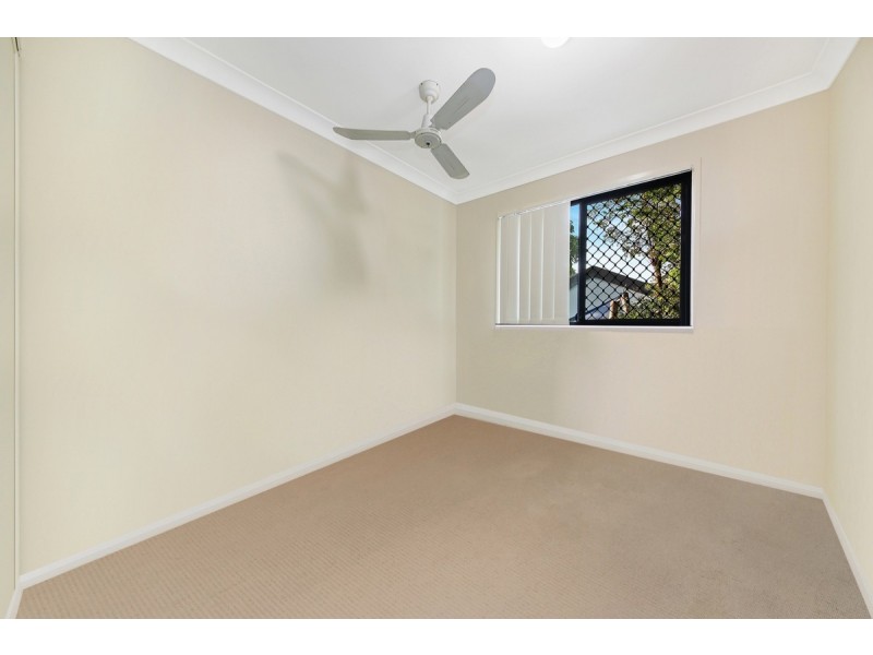10/119 Pohlman Street, Southport QLD 4215