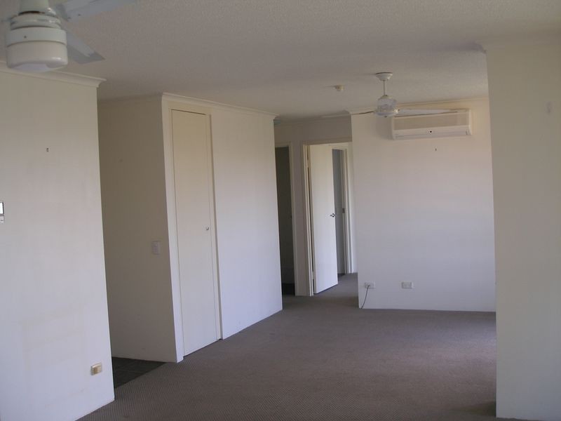 2b/114 Marine Parade, Southport QLD 4215