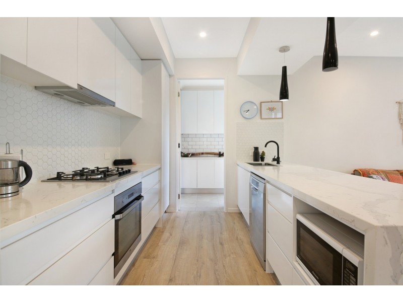 1/30 Mason Street, Southport QLD 4215