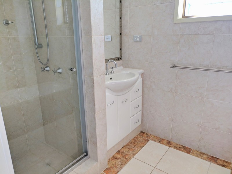 734 Nerang-Broadbeach Road, Carrara QLD 4211