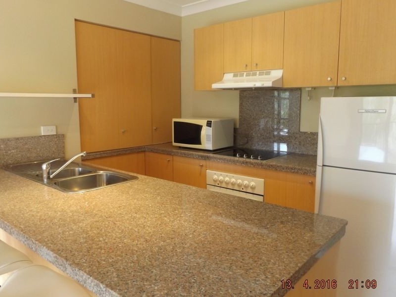 14/27 Chester Terrace, Southport QLD 4215