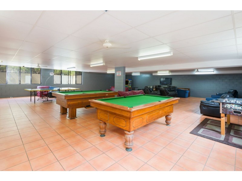 25/7-11 Brown Street, Labrador QLD 4215