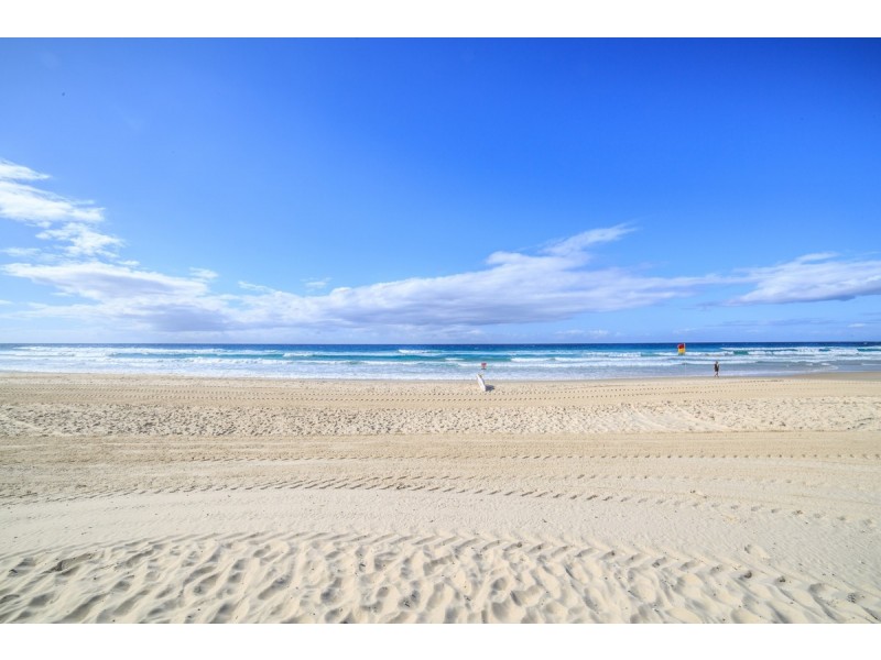 22/11 Breaker Street, Main Beach QLD 4217