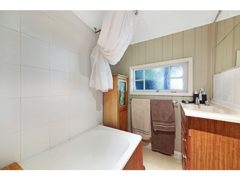 34 Johnston Street, Southport QLD 4215