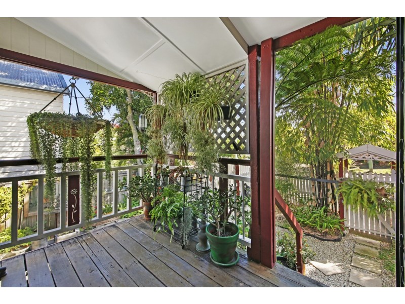 34 Johnston Street, Southport QLD 4215