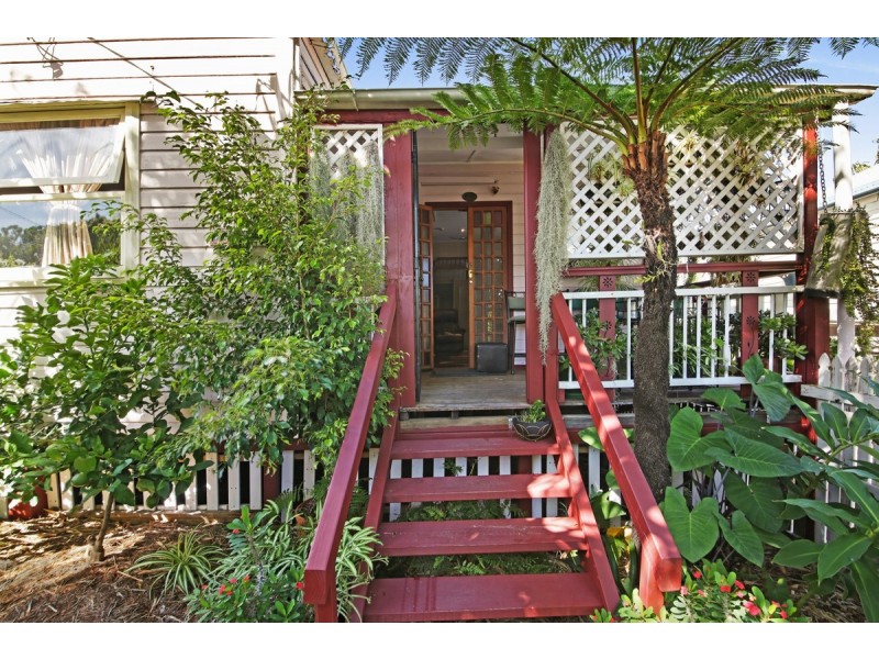 34 Johnston Street, Southport QLD 4215