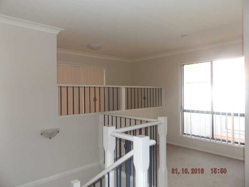 4/122 Pohlman Street, Southport QLD 4215