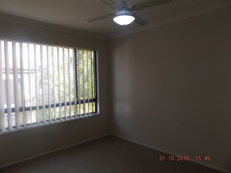 4/122 Pohlman Street, Southport QLD 4215