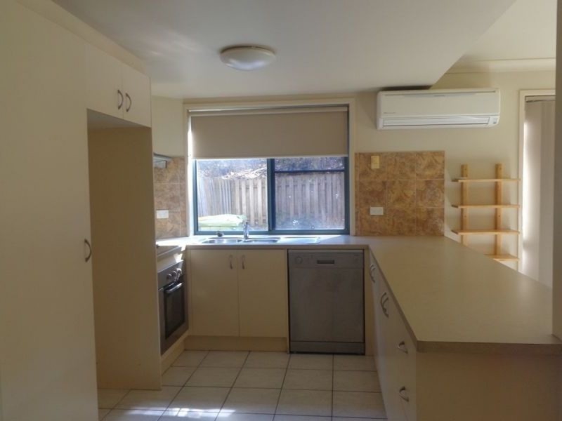 3/121 Greenacre Drive, Parkwood QLD 4214