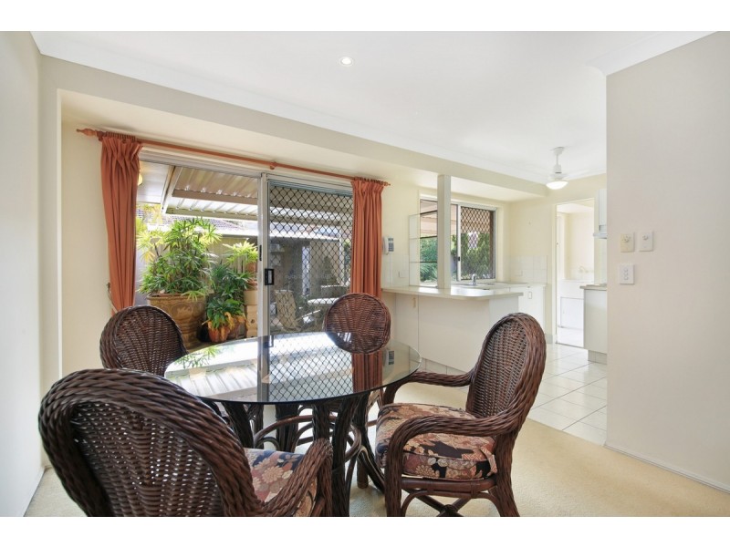 6/425 Oxley Drive, Runaway Bay QLD 4216