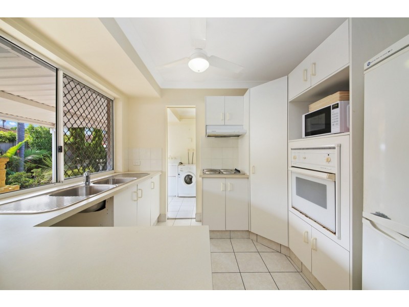 6/425 Oxley Drive, Runaway Bay QLD 4216