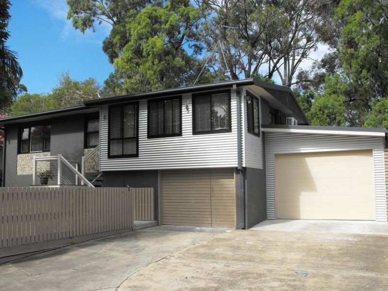 12 Nesbit Street, Southport QLD 4215