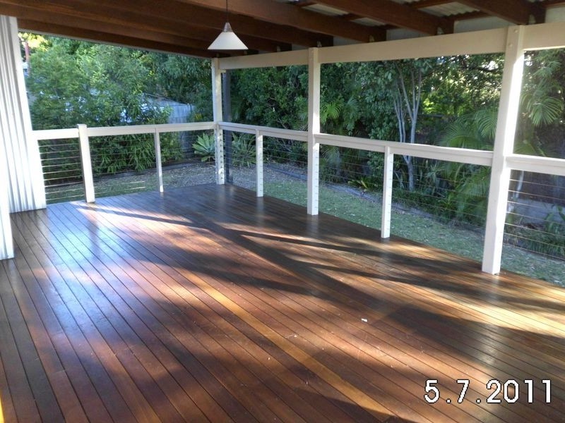 12 Nesbit Street, Southport QLD 4215