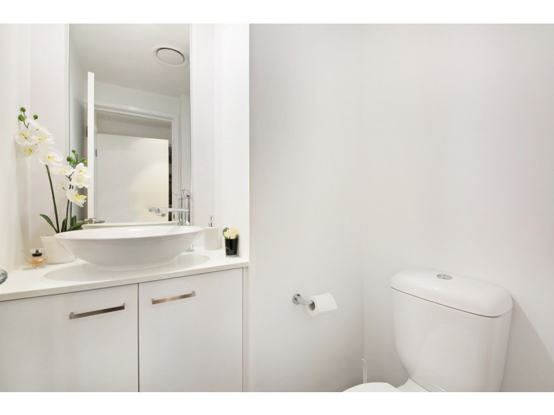 409/2 East Quays Drive, Biggera Waters QLD 4216