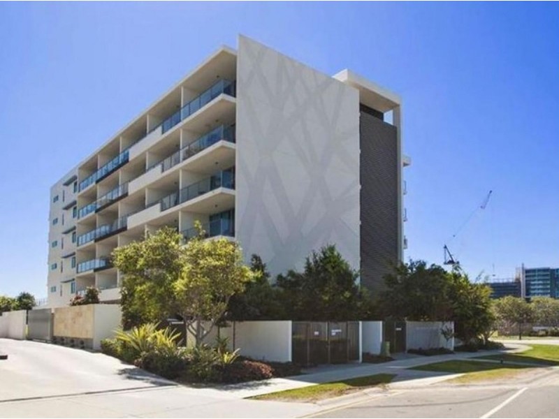409/2 East Quays Drive, Biggera Waters QLD 4216