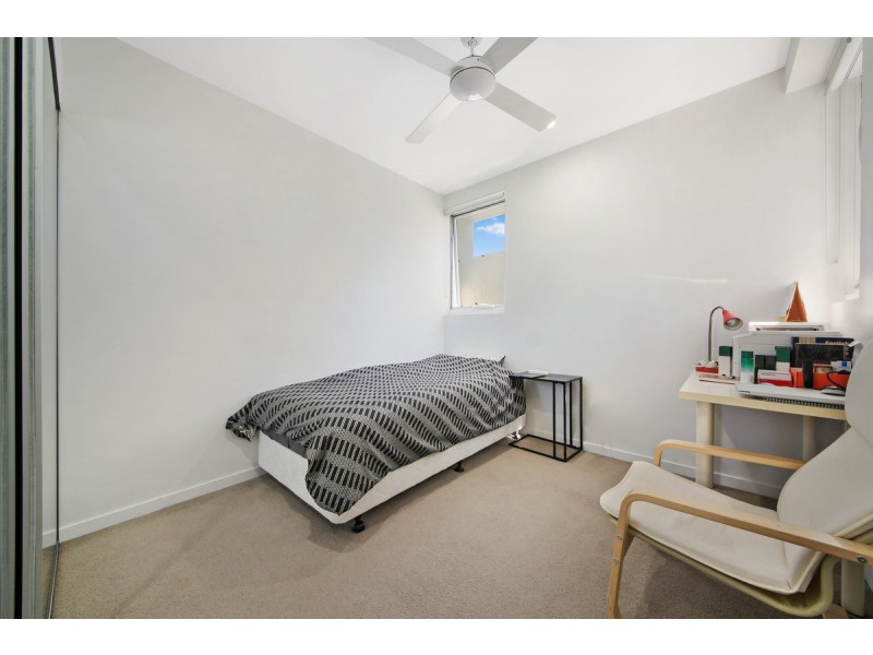 201/26-28 Gray Street, Southport QLD 4215