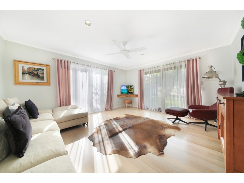 14 Kapala Street, Southport QLD 4215