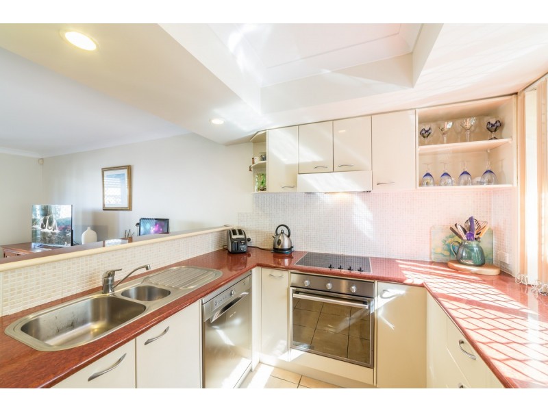 16/267 Ashmore Road, Benowa QLD 4217