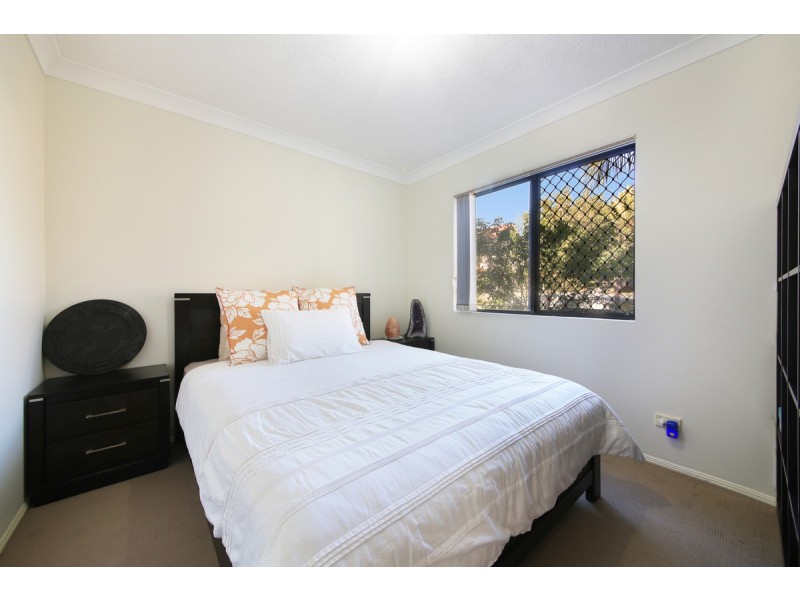 4/19 Lloyd Street, Southport QLD 4215