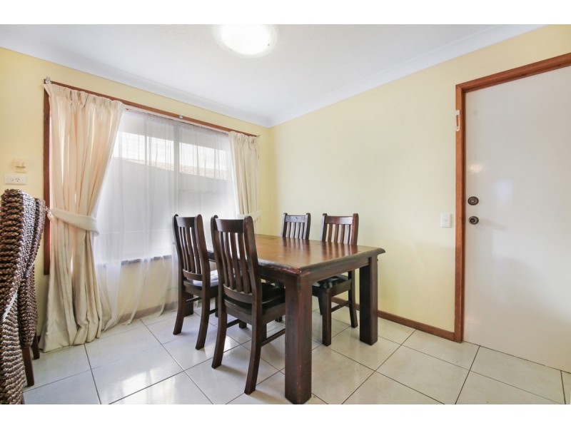 57 Mitchell Avenue, Molendinar QLD 4214