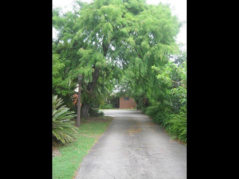 56B Pohlman, Southport QLD 4215