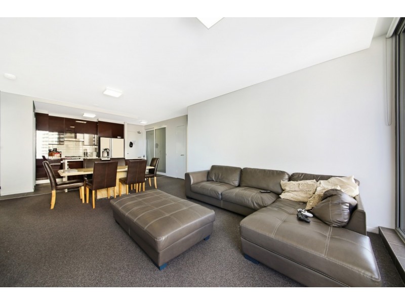 819/6 Aqua Street, Southport QLD 4215