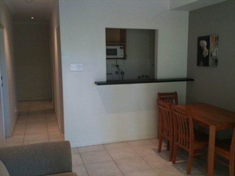 2/3 The Links, Robina QLD 4226