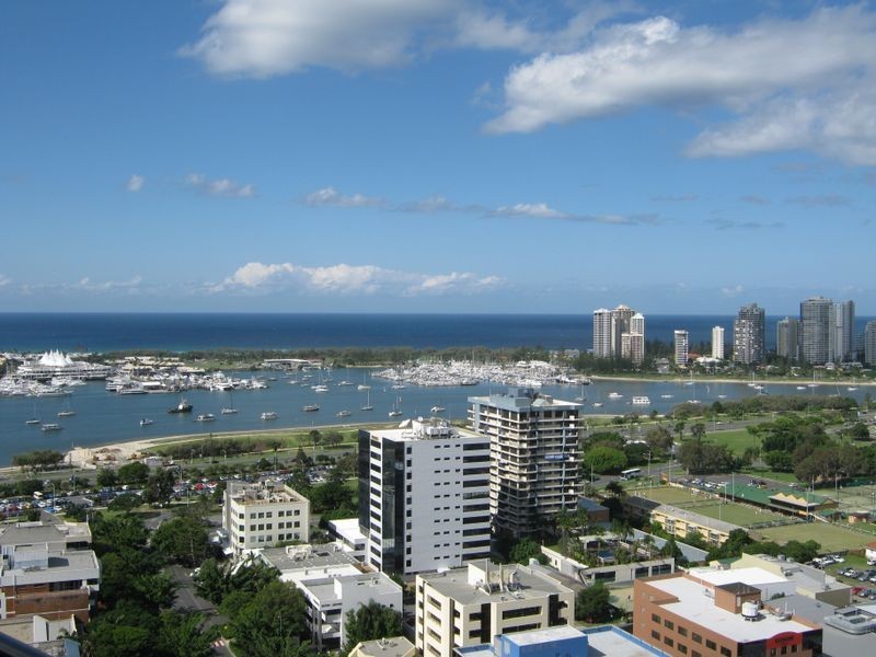 22203/5 Lawson Street, Southport QLD 4215