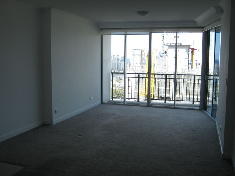 22203/5 Lawson Street, Southport QLD 4215