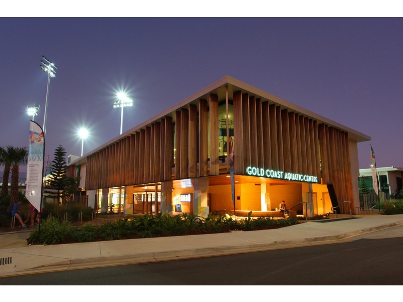 1 & 2/221 Scarborough Street, Southport QLD 4215