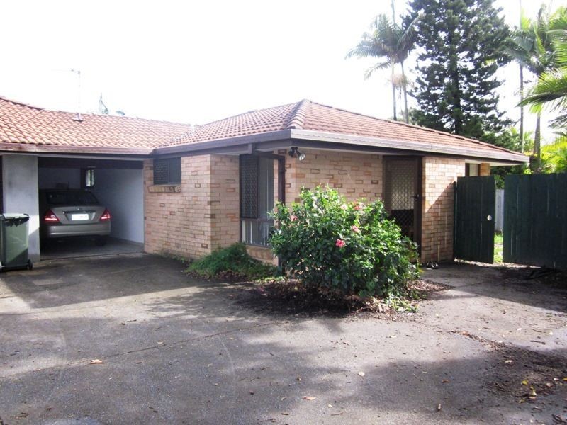 2/173 Musgrave Avenue, Labrador QLD 4215