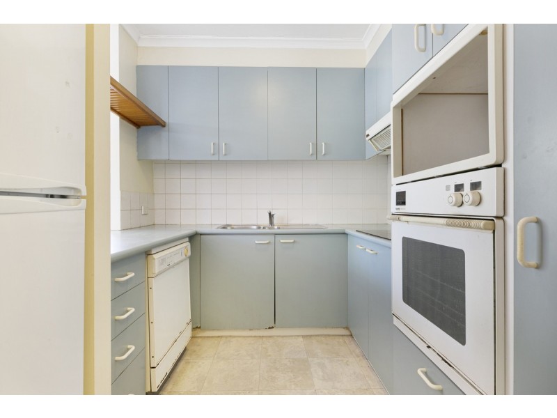 1/15 Brighton Street, Biggera Waters QLD 4216