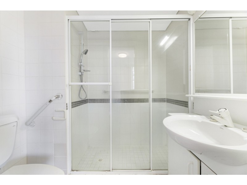 1/15 Brighton Street, Biggera Waters QLD 4216