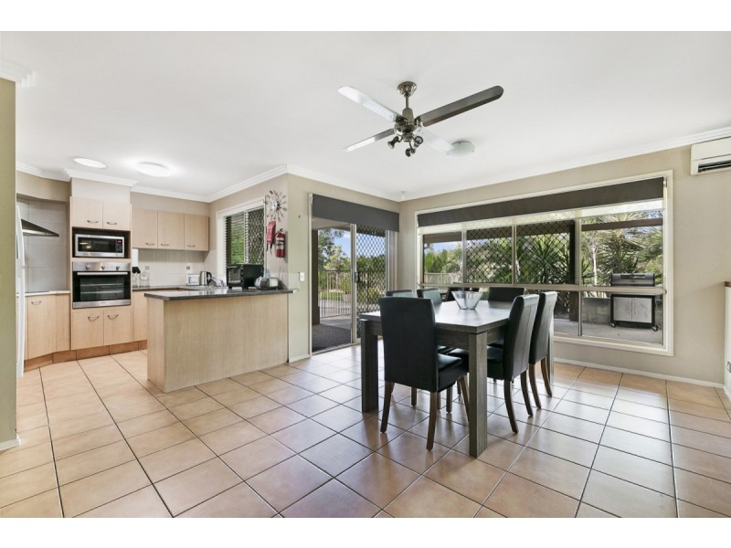 79 Daintree Drive, Parkwood QLD 4214