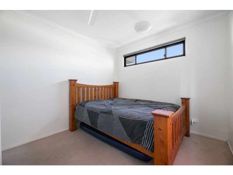 12/171 Scarborough Street, Southport QLD 4215