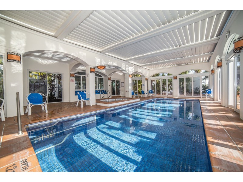 11 Parkview/100 Cotlew Street East, Southport QLD 4215