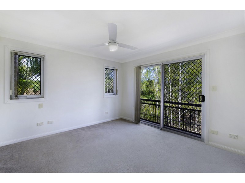 11 Parkview/100 Cotlew Street East, Southport QLD 4215