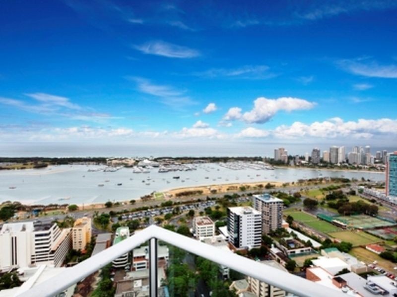 23801/5 Lawson Street, Southport QLD 4215