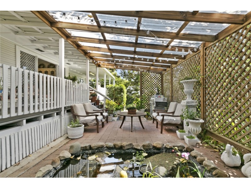 26 Mole Avenue, Southport QLD 4215