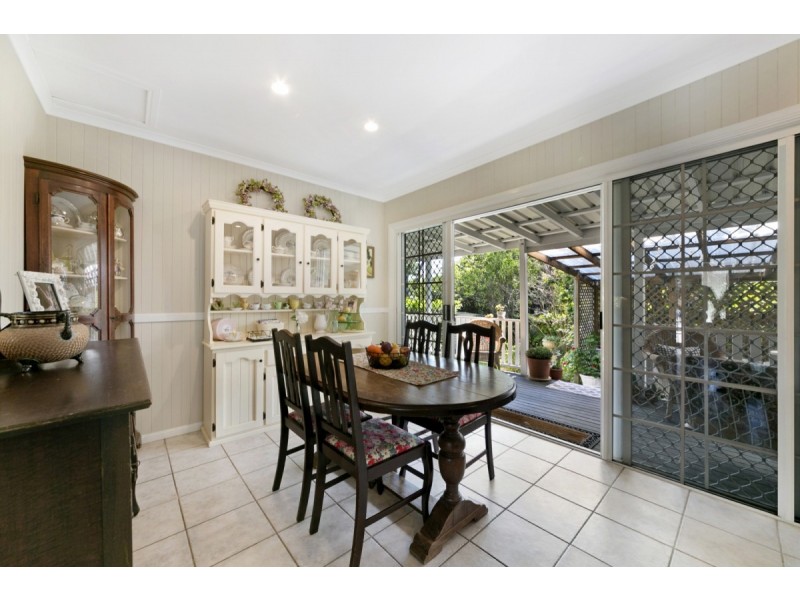 26 Mole Avenue, Southport QLD 4215