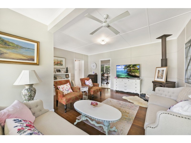 26 Mole Avenue, Southport QLD 4215