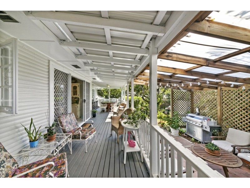 26 Mole Avenue, Southport QLD 4215