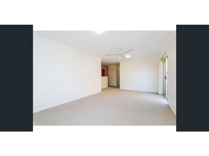 2/25 Crystal Reef Drive, Coombabah QLD 4216