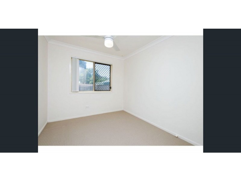 2/25 Crystal Reef Drive, Coombabah QLD 4216