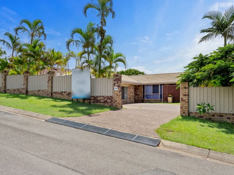 7 Cook Close, Southport QLD 4215